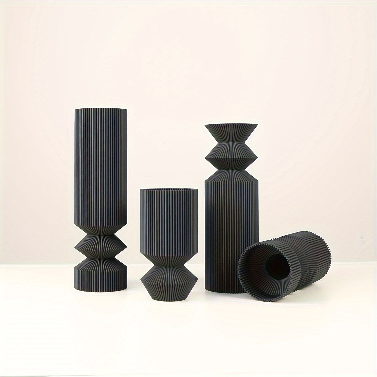 Black Vase Set